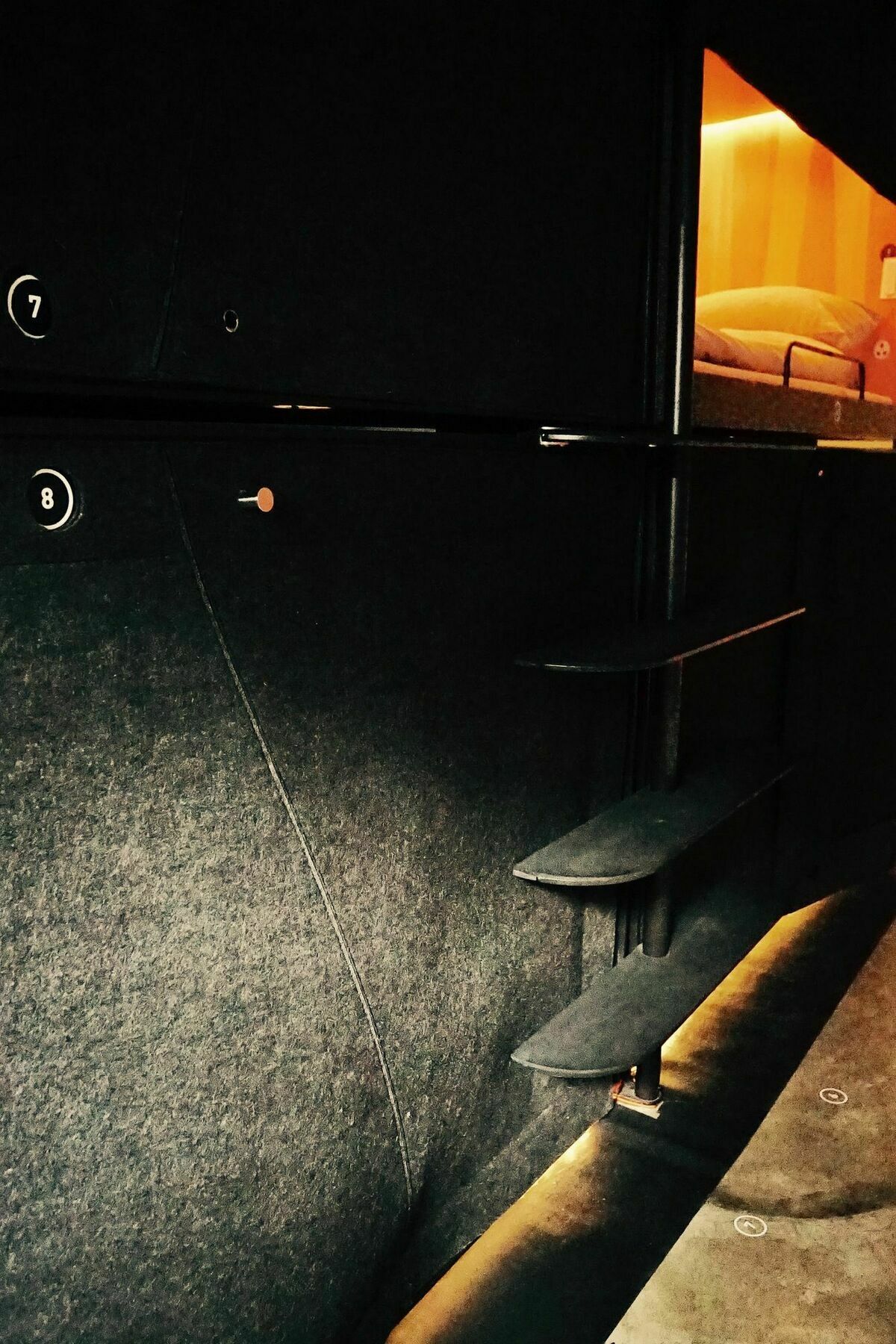 Sleeep Hkg Gough St Hotell Hongkong Exteriör bild